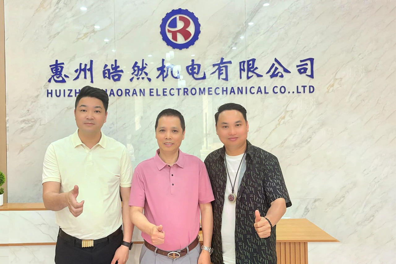 【深圳市贵州毕节商会】深圳市贵州毕节商会会长率队拜访广东省贵州商会（联盟）主席企业