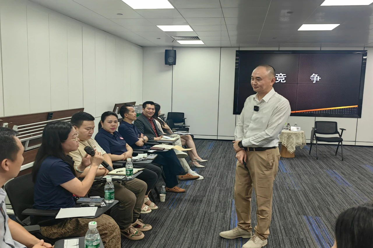 【广州市贵州商会】广东省贵州商会举办《家庭稳 企业才能赢》学习沙龙